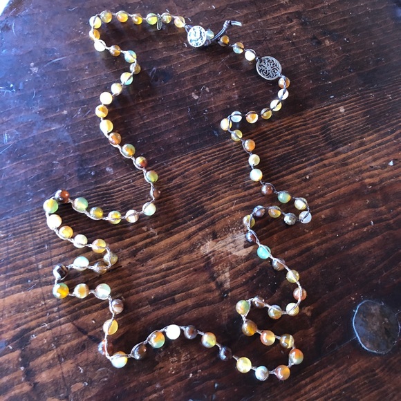 Love Heals Jewelry - ✨HP✨ Love Heals 🌈 Agate & leather necklace.